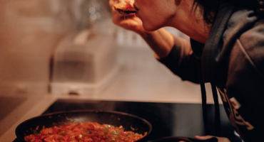 Tasting Sessions: Why It’s Crucial Before Finalizing Your Catering in Bangalore