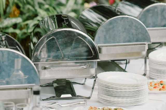 What Best Caterers in Bangalore do Differently in Tight Venues