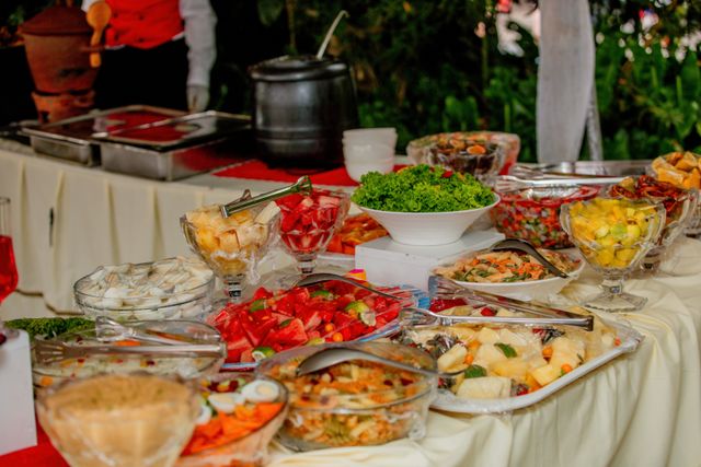 Seven Game-Changing Benefits of Live Counter Catering Services